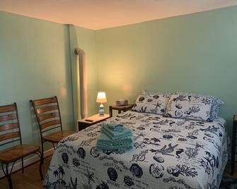 Beach Side Studio #3 Apts by RedAwning - Norfolk - Quarto