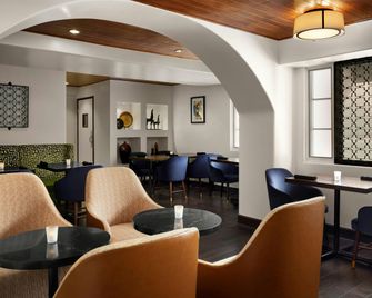 Triada Palm Springs Autograph Collection - פאלם ספירנגס - מסעדה