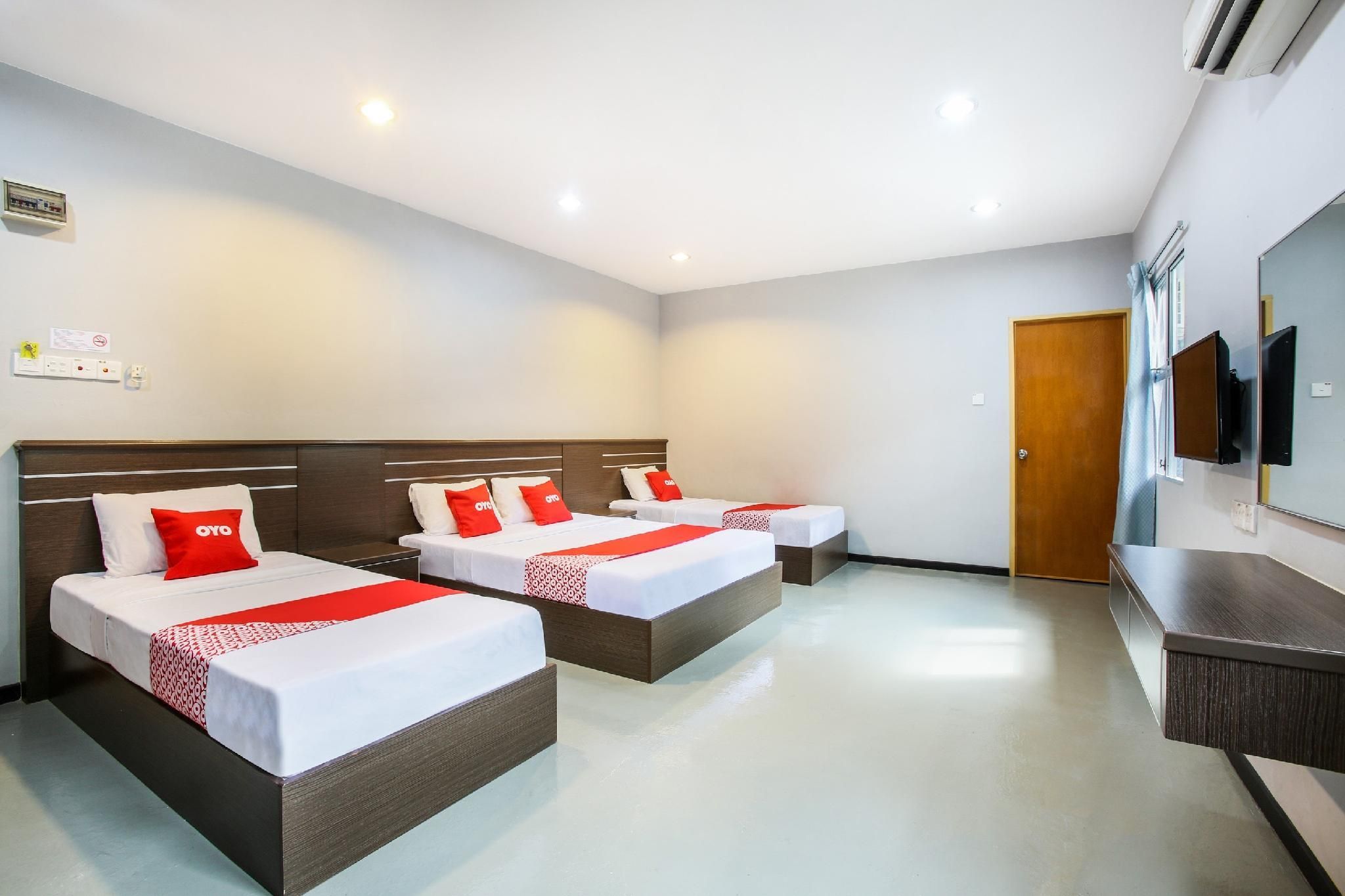 OYO 89660 Raudhah Inn Hotel