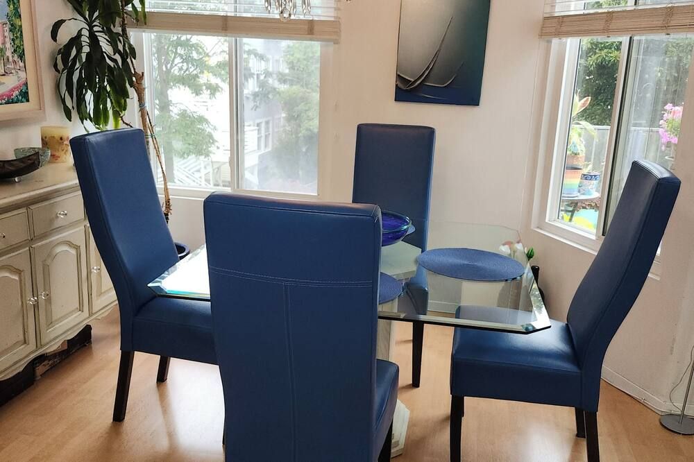 Sophisticated 2BR with parking - centrally located! - سان فرانسسكو - غرفة طعام