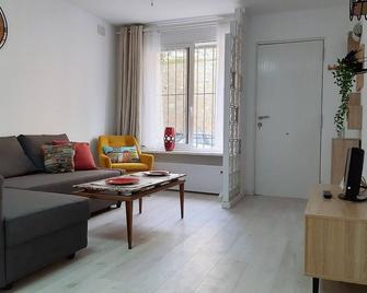 Casita de Tais - Alicante - Sala de estar