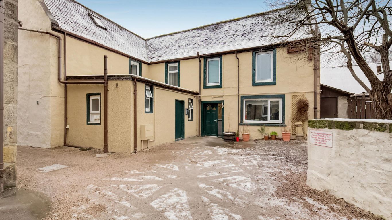 OYO Eastbank Hotel, Speyside Scotland