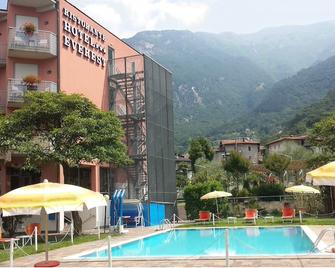 Hotel Everest Arco - Arco - Pool