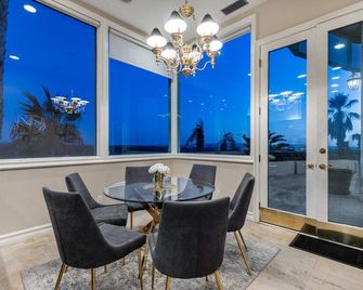 Panorama Valley View Estate - Santa Ana - Dining room