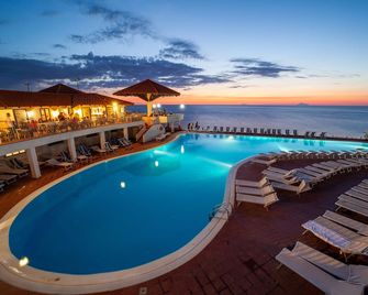 Th Gioiosa Marea | Capo Calavà - Gioiosa Marea - Pool