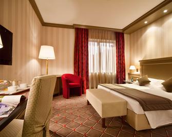 Hotel De La Paix - Lugano - Schlafzimmer