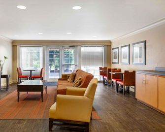 Extended Stay America Suites - Boston - Westborough - East Main Street - Вестборо - Ресторан