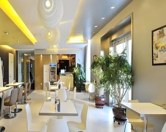 Jinjiang Inn Hohhot Erdos East Street Branch - Hohhot - Lobby