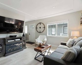 Grason Properties - Puyallup - Sala de estar