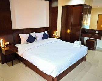 Royal Star Suites pattaya - Pattaya - Habitación