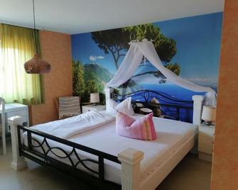 Pension Klaus - Bad Salzschlirf - Bedroom