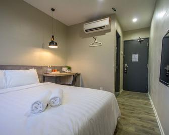 Chariton Hotel Alma - Bukit Mertajam - Bedroom