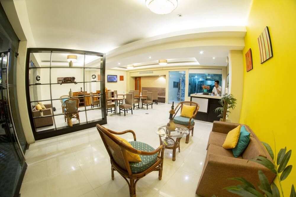 El Dorado Express Hotel - איקיטוס - לובי