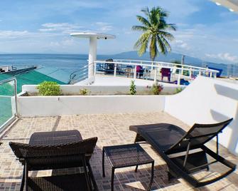 Arkipelago Beach Resort - Puerto Galera - Balcón