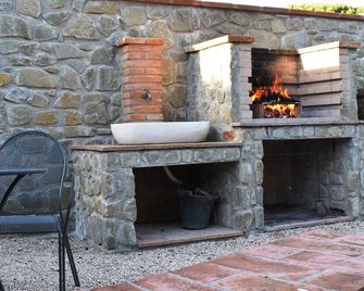 Parkhotel Montigeto - Passignano sul Trasimeno - Binnenhof