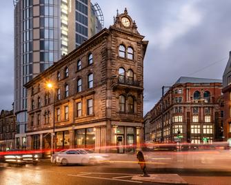 Hotel Indigo Manchester - Victoria Station - Manchester - Building