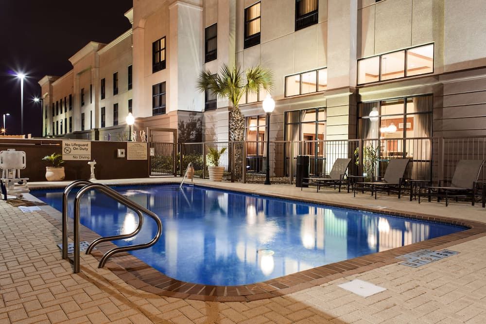 Hampton Inn & Suites Harlingen - Harlingen - Pool