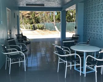 Oceanfront Private Cottage! - Islamorada - Patio