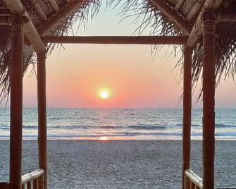 The Meraki Beach Resort Gokarna - Gokarna - Beach