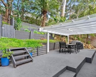 The Canopy House - by Coast Hosting - Terrigal - Patio