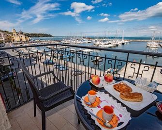 L'Isola Del Postino Rooms - Procida - Balkon