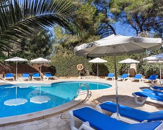 Apartamentos Cala Murada Minigolf - Cala Murada - Pool