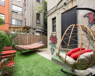 Private Garden Getaway Cozy And Chic Nea - Nueva York - Patio