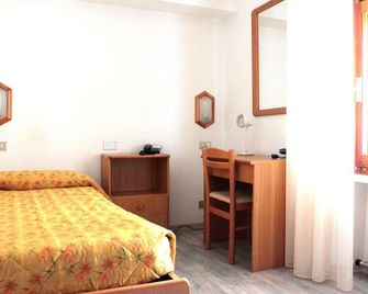 Hotel Bijou - Valtournenche - Habitación