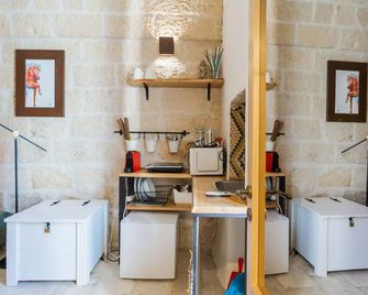 Dim's Apartments by Wonderful Italy - Polignano a Mare - Kitchen