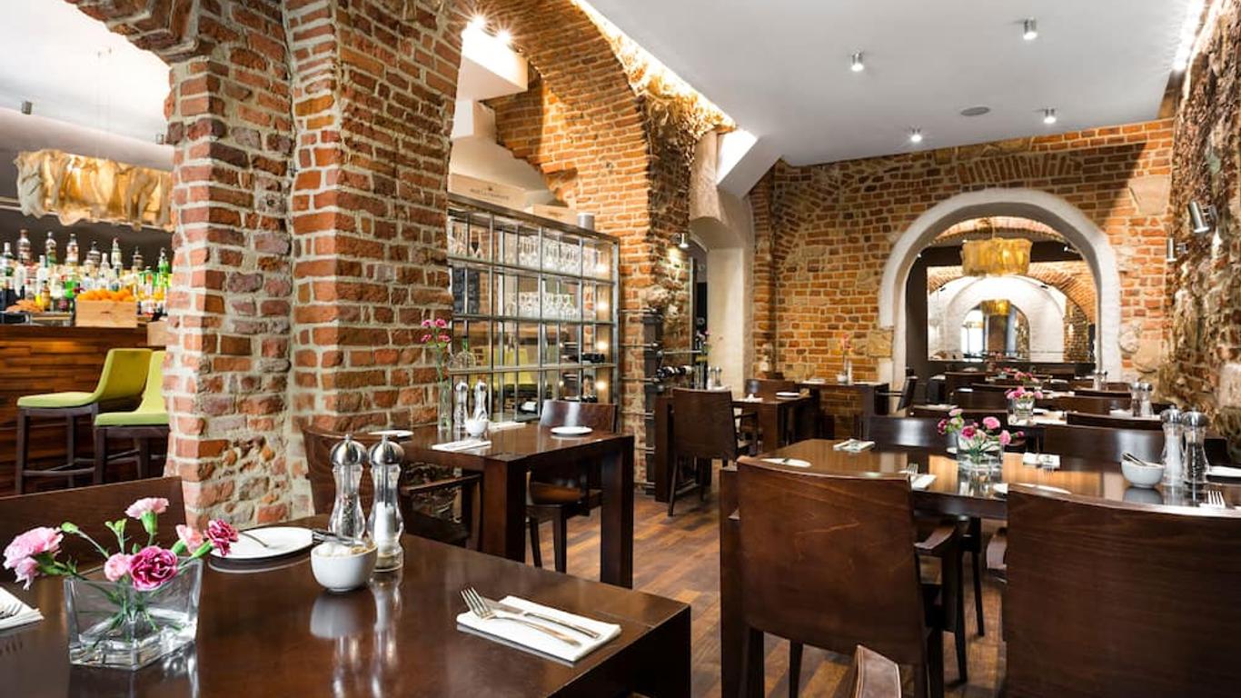 Aparthotel Stare Miasto