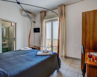 Hotel Nizza - Riccione - Bedroom