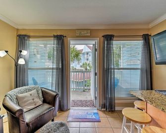 Beachfront Paradise! Condo with Pool in Galveston - Galveston - Sala de estar