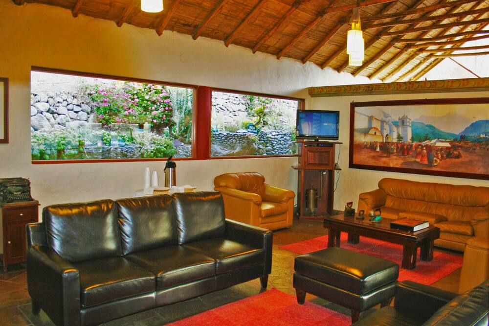 El Refugio Hotel Colca - Chivay - Living room