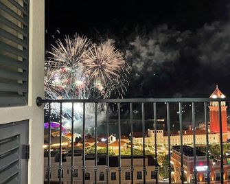 Luxury Hillside Apartment Phu Quoc - Phu Quoc - Balkón