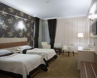 그랜드 세르 호텔 - 요즈가트 - 침실