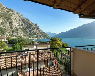 Hotel Garda Bellevue - Limone sul Garda - Balcony