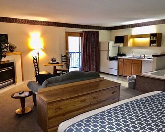 Four Seasons Inn - Maggie Valley - Vardagsrum