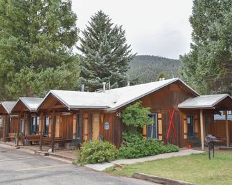 Alpine Lodge - Red River - Building