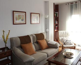 Apartamento Homelife Toletum - Toledo - Olohuone