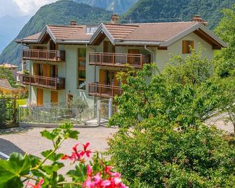 Casa Tra Borgo e Lago - Happy Rentals - Tenno - Building