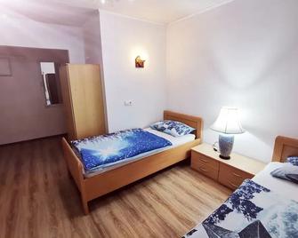 Home Inn Hotel - Dormagen - Bedroom