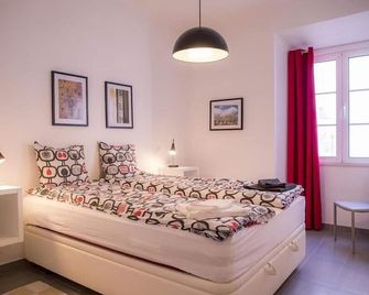 Apart. Marreiros Neto - 'Studio 4' - Lagos - Bedroom