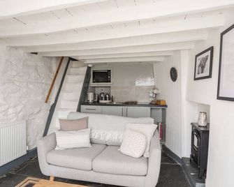The Ingle - Barmouth - Living room