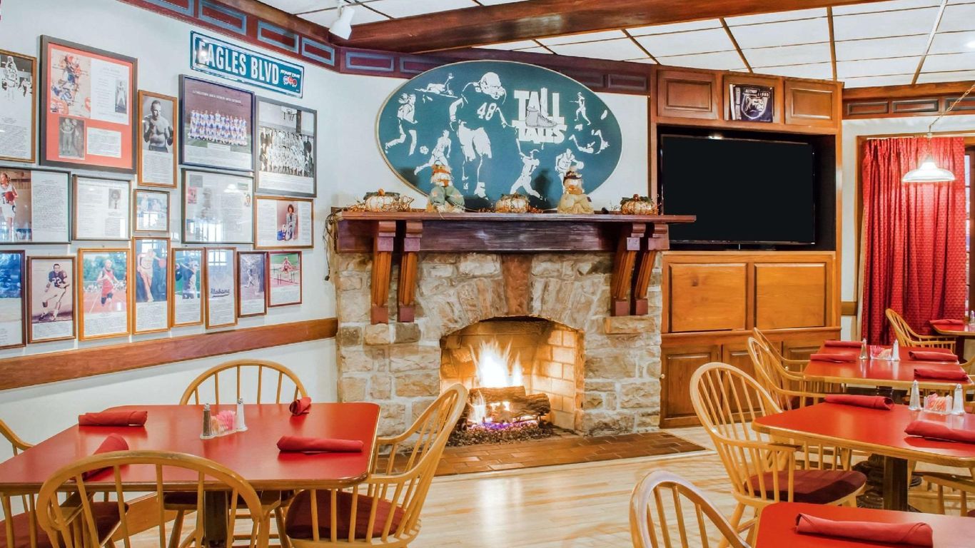 Quality Inn & Suites Burnham