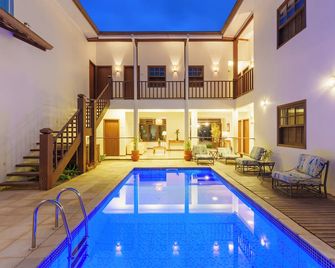 Casa Poema Paraty - פאראטי - בריכה