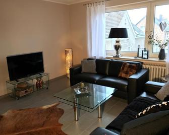 Le Flair Appartement Mülheim - Mülheim an der Ruhr - Sala de estar