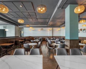 Hotel Quartier, an Ascend Collection Hotel - קוויבק סיטי - חדר אוכל