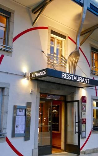 Logis Hotel Restaurant Le France