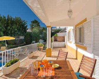 Villa Villa Natura by Interhome - Albufeira - Balcón