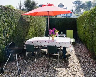 100m from the beach with garden / Prefectural approval / Animals accepted - Quiberville - Patio